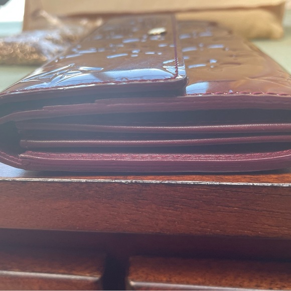 LV VERNIS WALLET - Picture 6 of 8